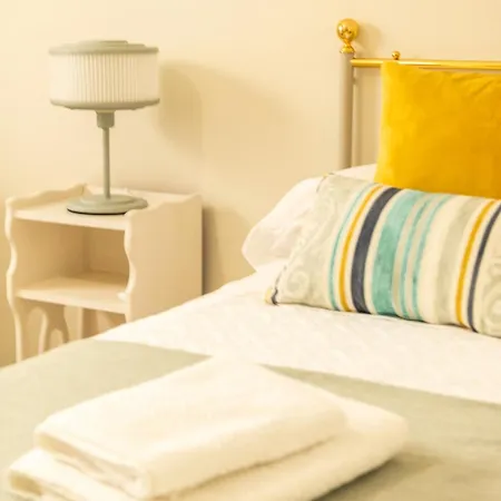 Holiday home Encantadora Casa En Barrio De Triana