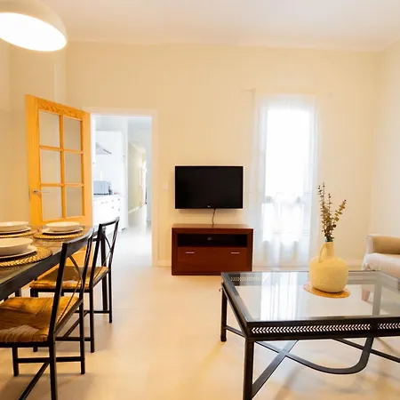Holiday home Encantadora Casa En Barrio De Triana *