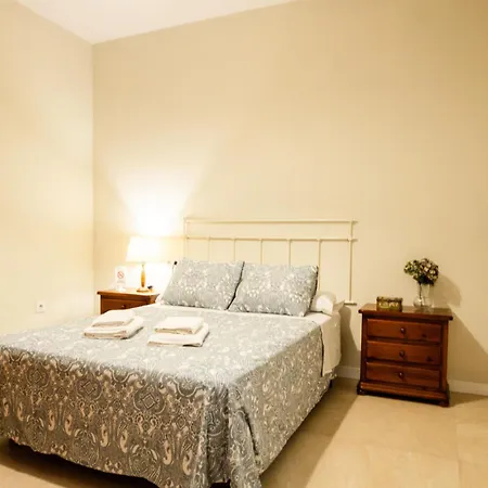Holiday home Encantadora Casa En Barrio De Triana *