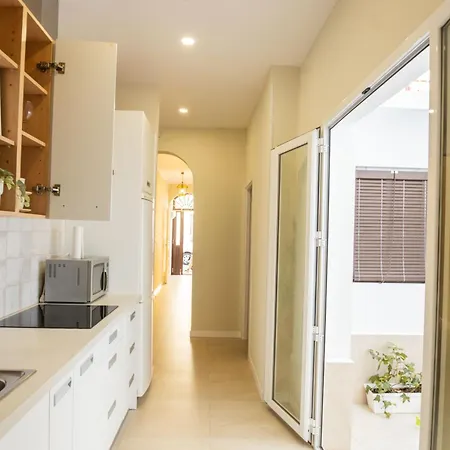 Holiday home Encantadora Casa En Barrio De Triana *