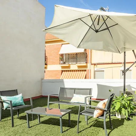 Encantadora Casa En Barrio De Triana *